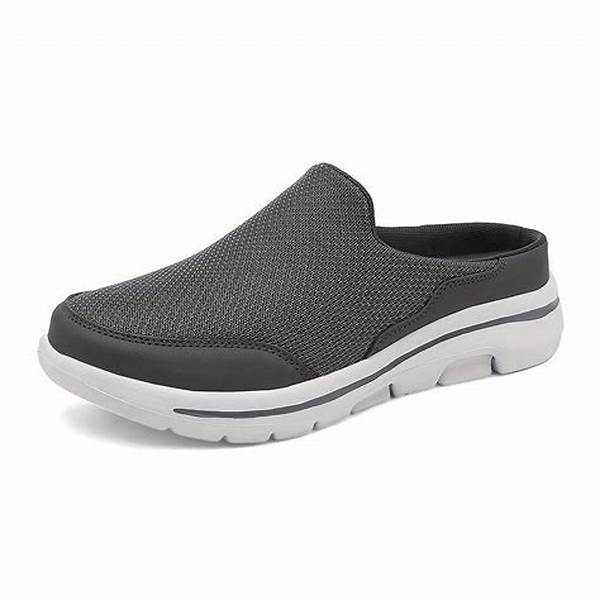 Versatile Men’s Slip-on Mules