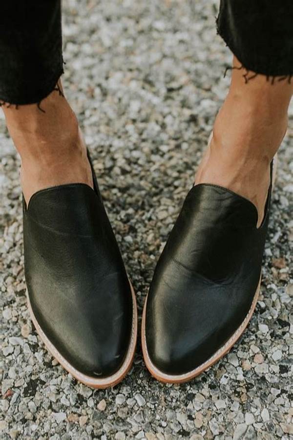 Effortless Design In Daily Shoes