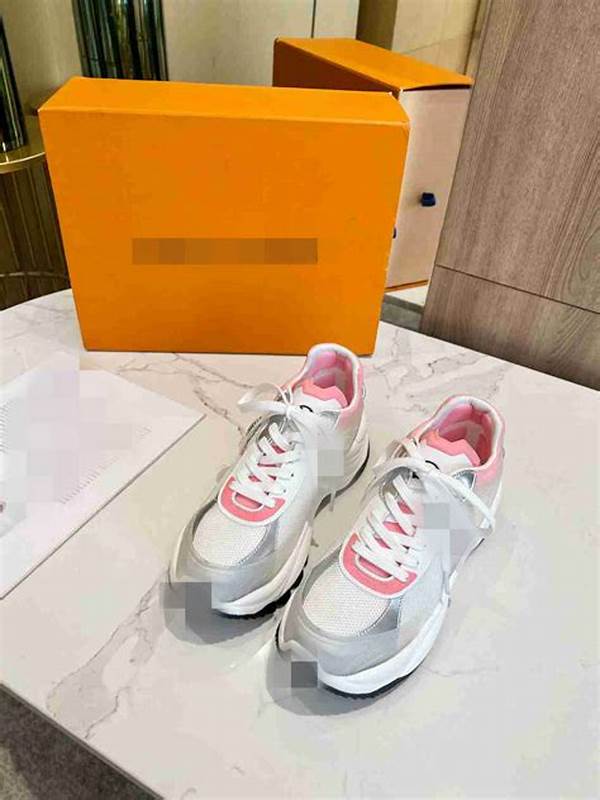 Office Shoes With Outing Versatility
