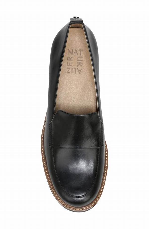 Women’s Leather Work Loafers