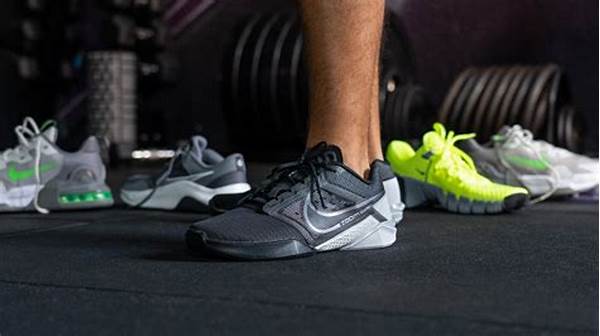 Cross-training Shoes For Breathability
